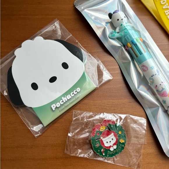 Pochacco Accessory Bundle - Picture 2 of 3